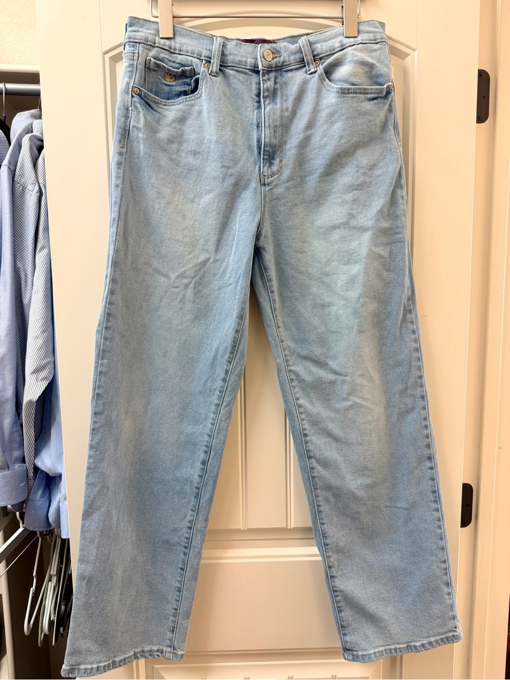 Gloria Vanderbilt Light Blue Denim Jeans straight leg stretch size 10